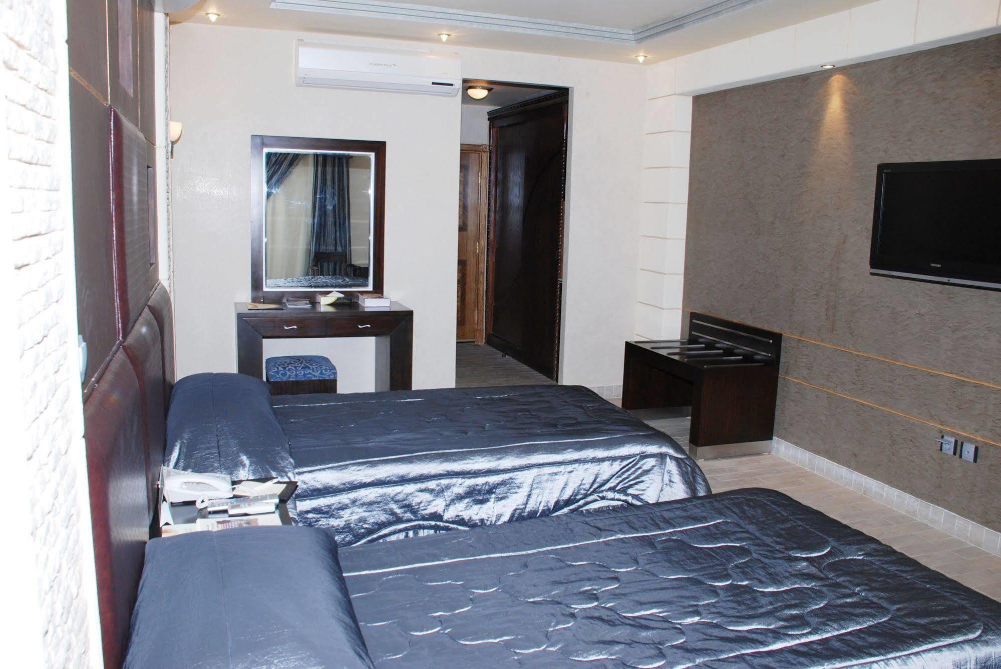 Hotel White Palace Riadh Exterior foto