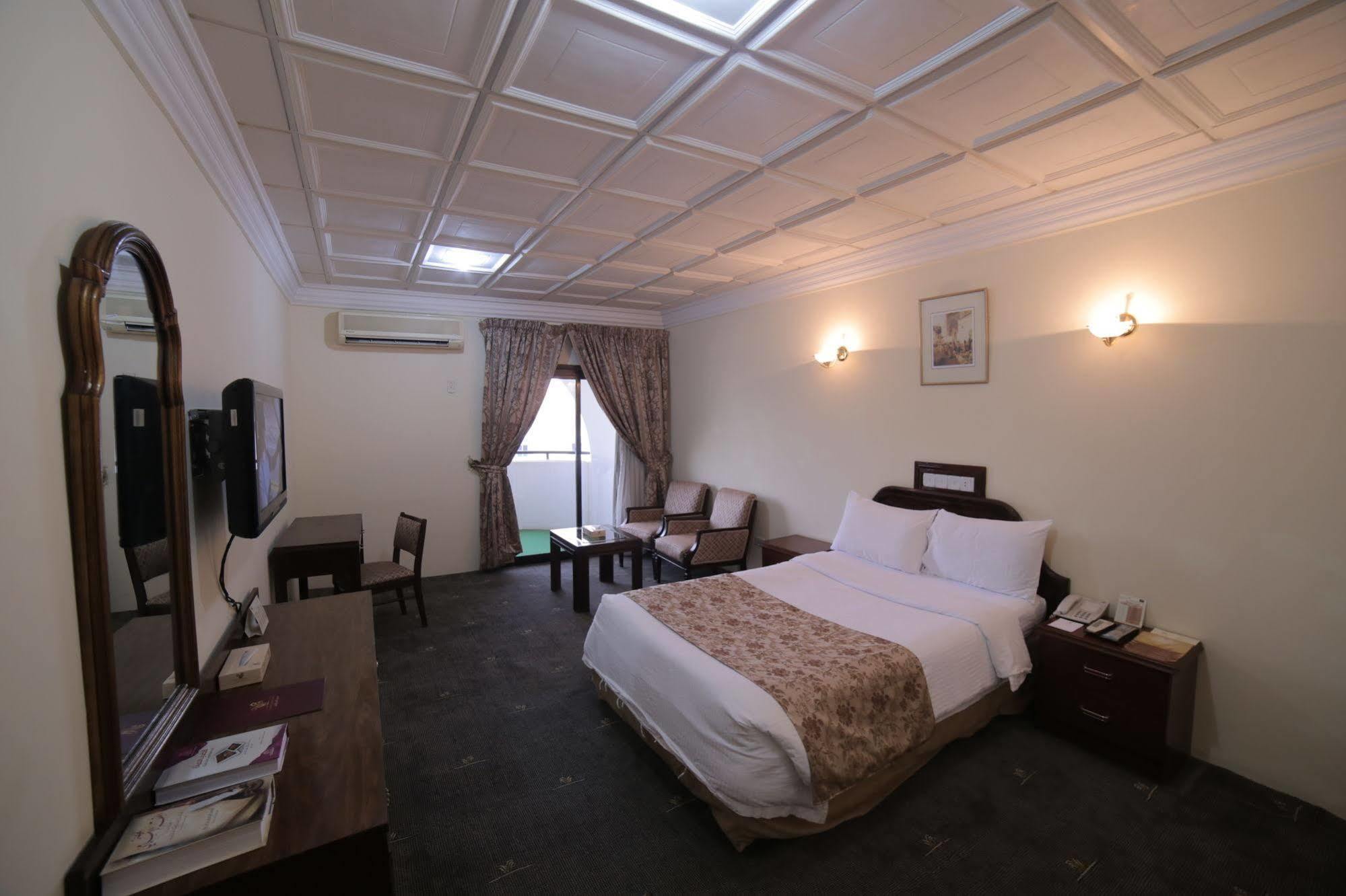 Hotel White Palace Riadh Exterior foto